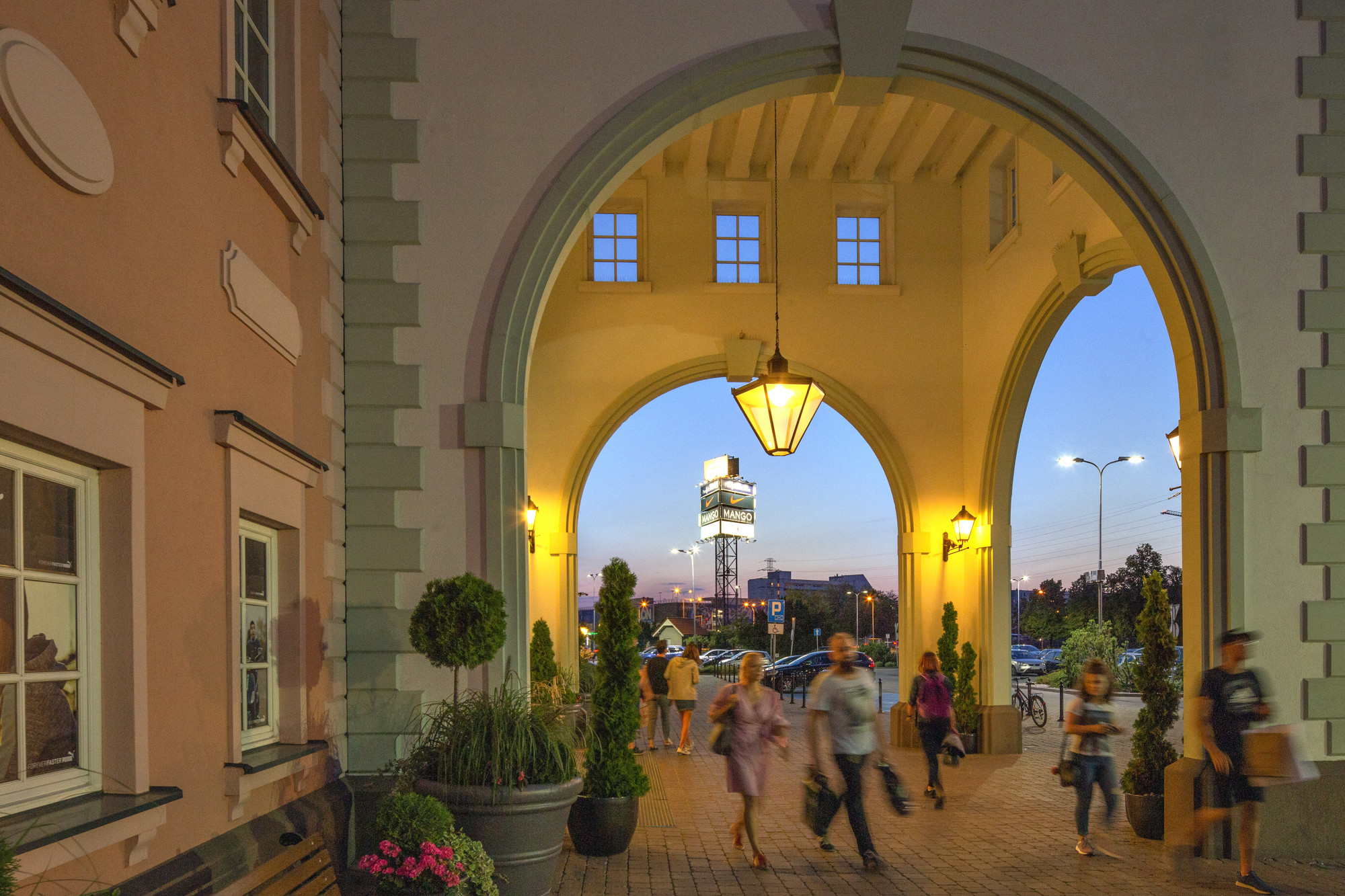 Designer Outlet Warszawa Shopping in Warsaw Warsaw